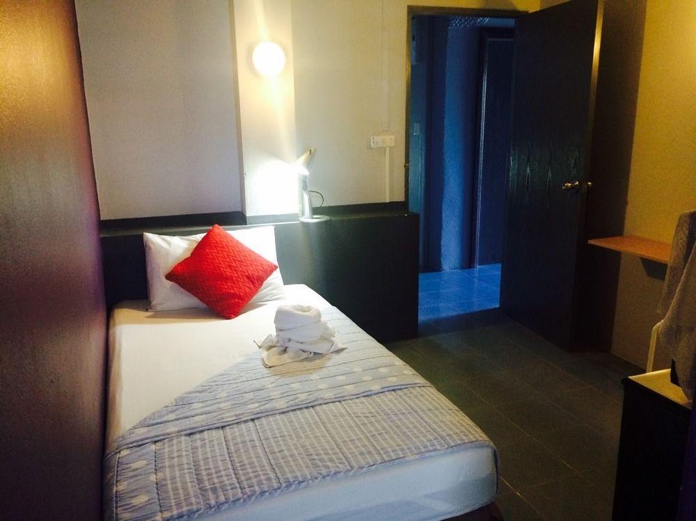 Rooms@Krabi Guesthouse Exterior photo